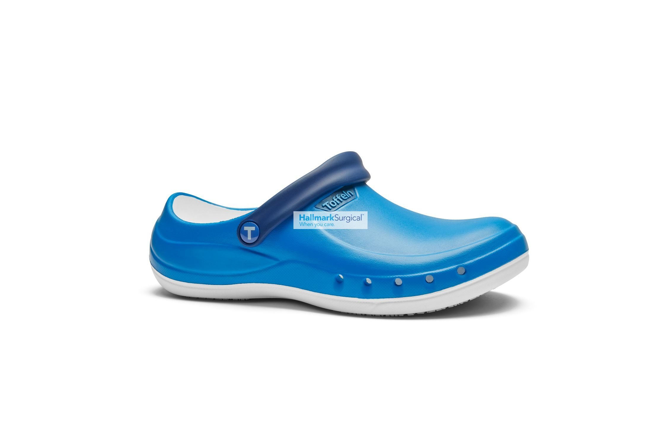 2021.02.01-Toffeln-Product-Shots23625-EziKlog-Two-Tone-With-Vents-Blue-Navy-3Q-1.jpg